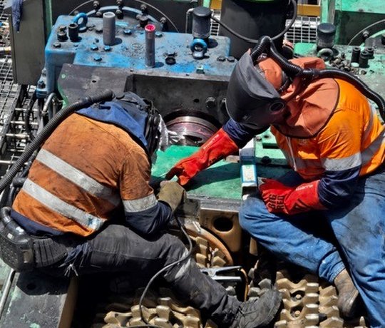 R8D maintenance crew carrying out fixed plant work