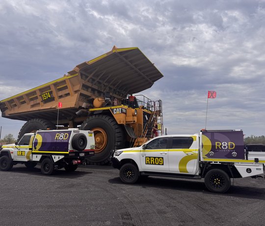 R8D mine-spec service vehicles supporting heavy mining equipment